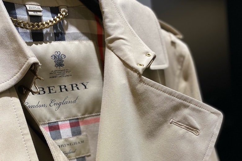 How to recognize an original Burberry trench coat