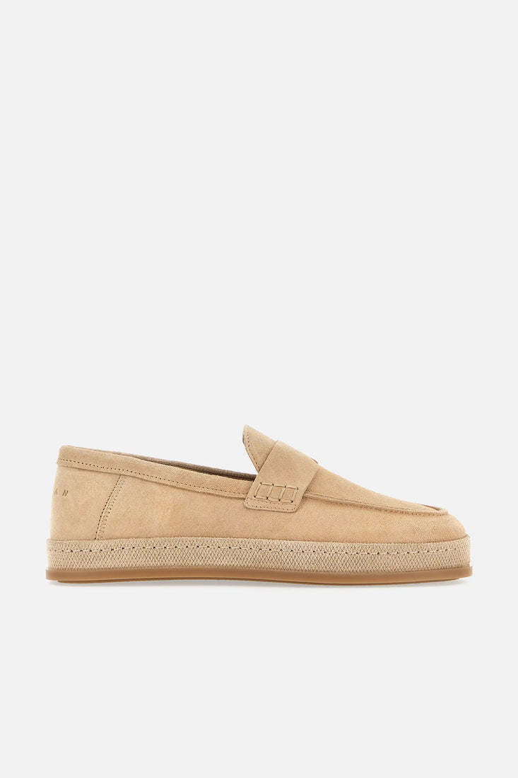 Dove si trovano gli outlet Hogan?