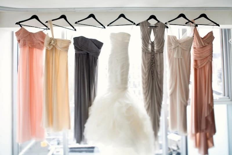 What to Wear to a Wedding? 8 Mistakes to Avoid