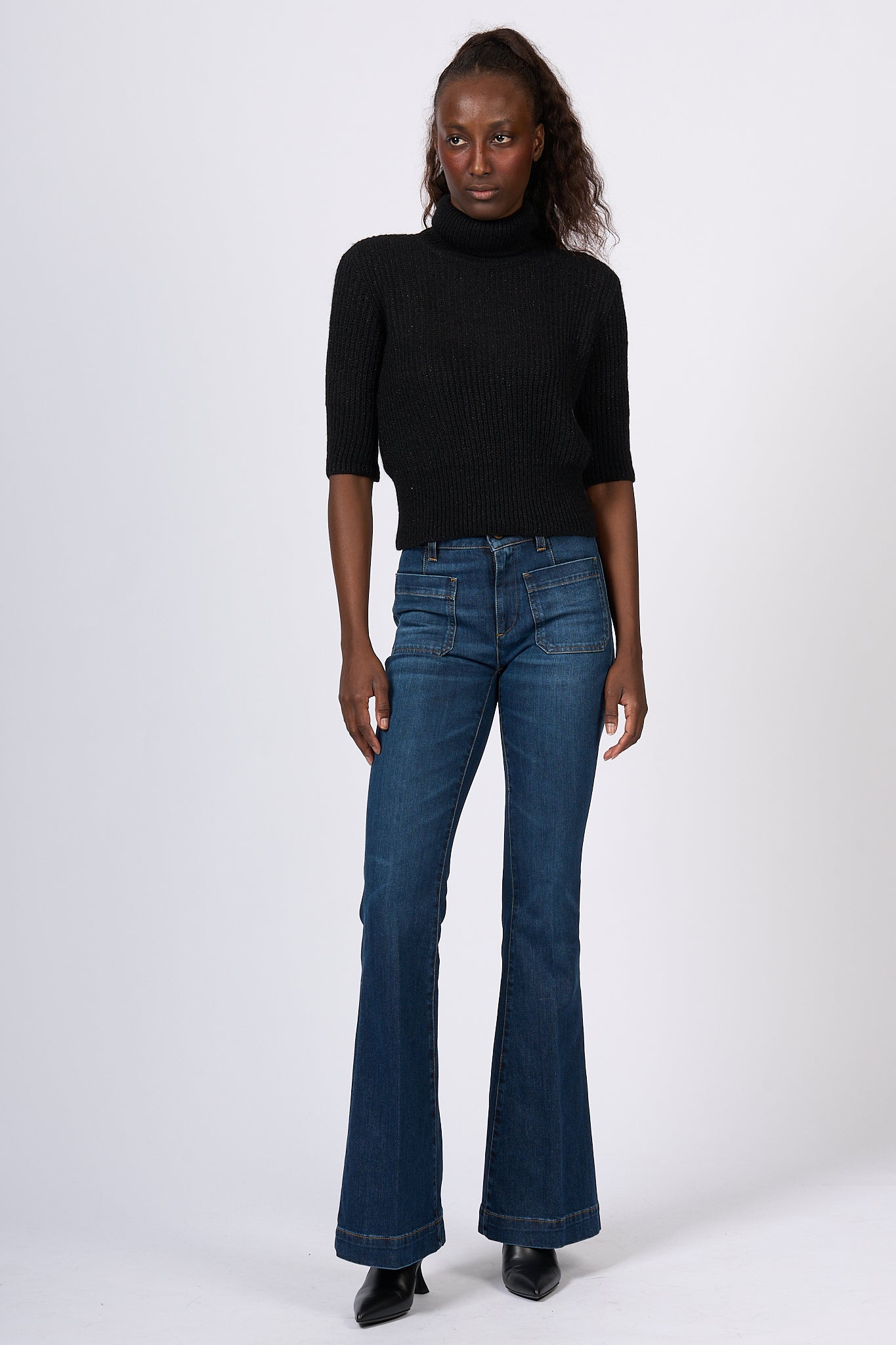 Akep Dolcevita Crop Black Women-2