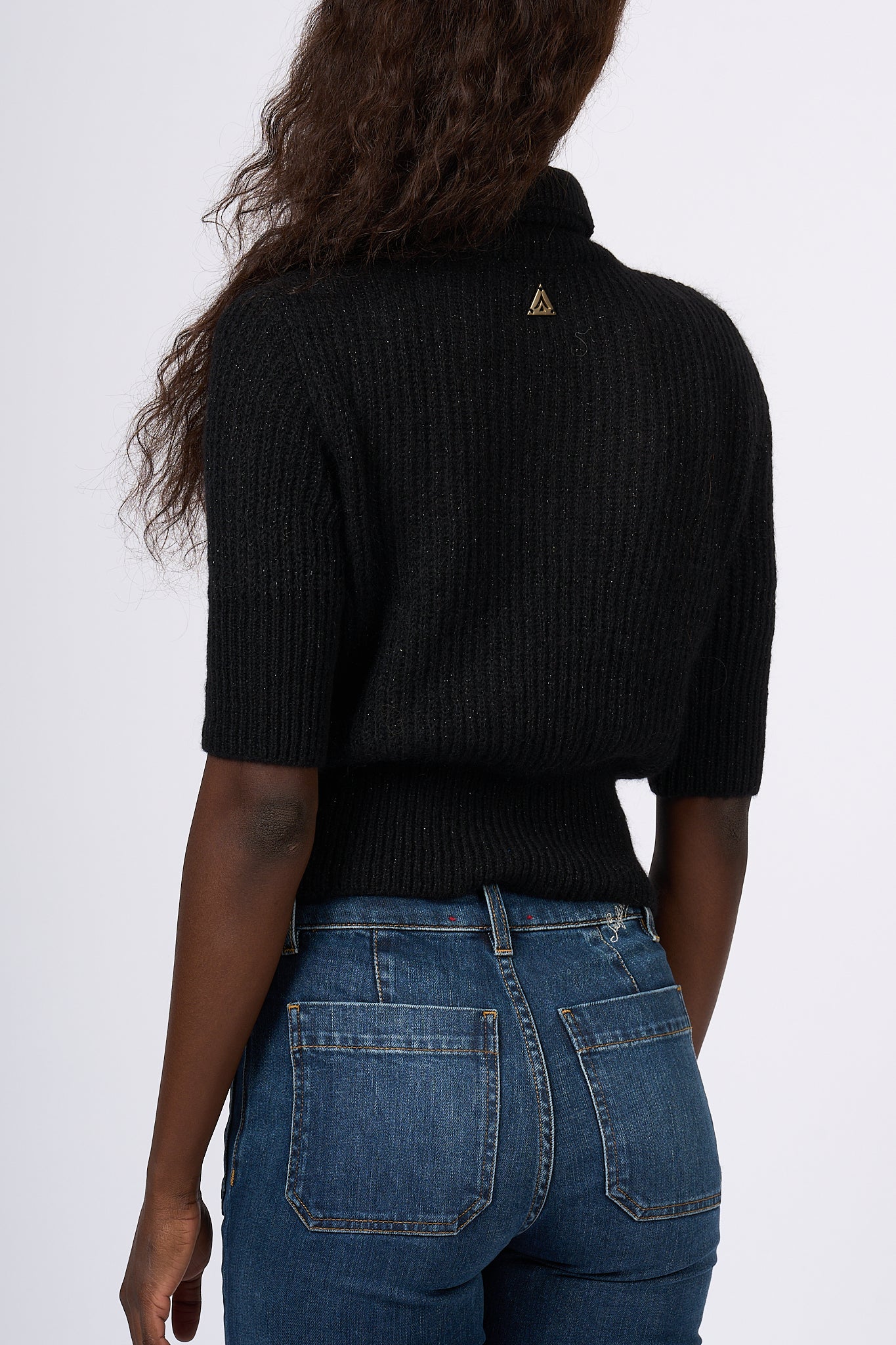 Akep Dolcevita Crop Black Women-3