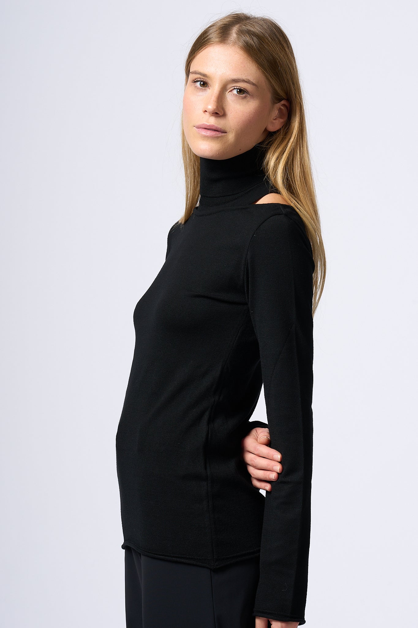 Akep Women's Black Turtleneck Sweater-1