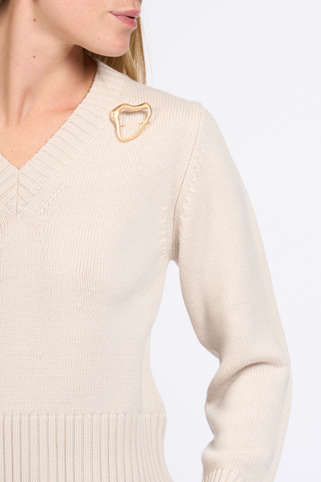Alpha Maglia V Spilla Stucco Donna-7