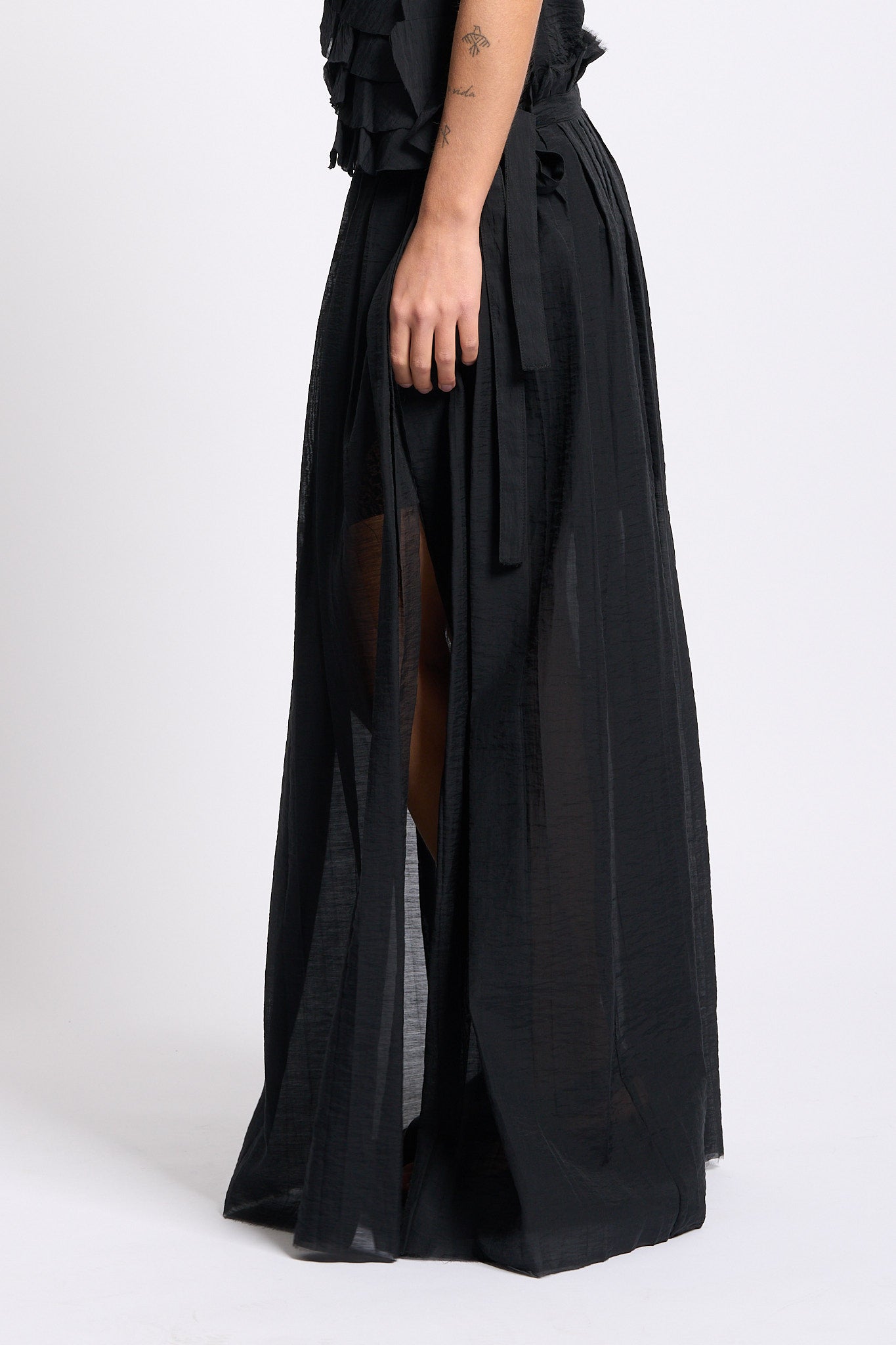 Alpha Gonna Lunga con Pieghe Nero Donna-4