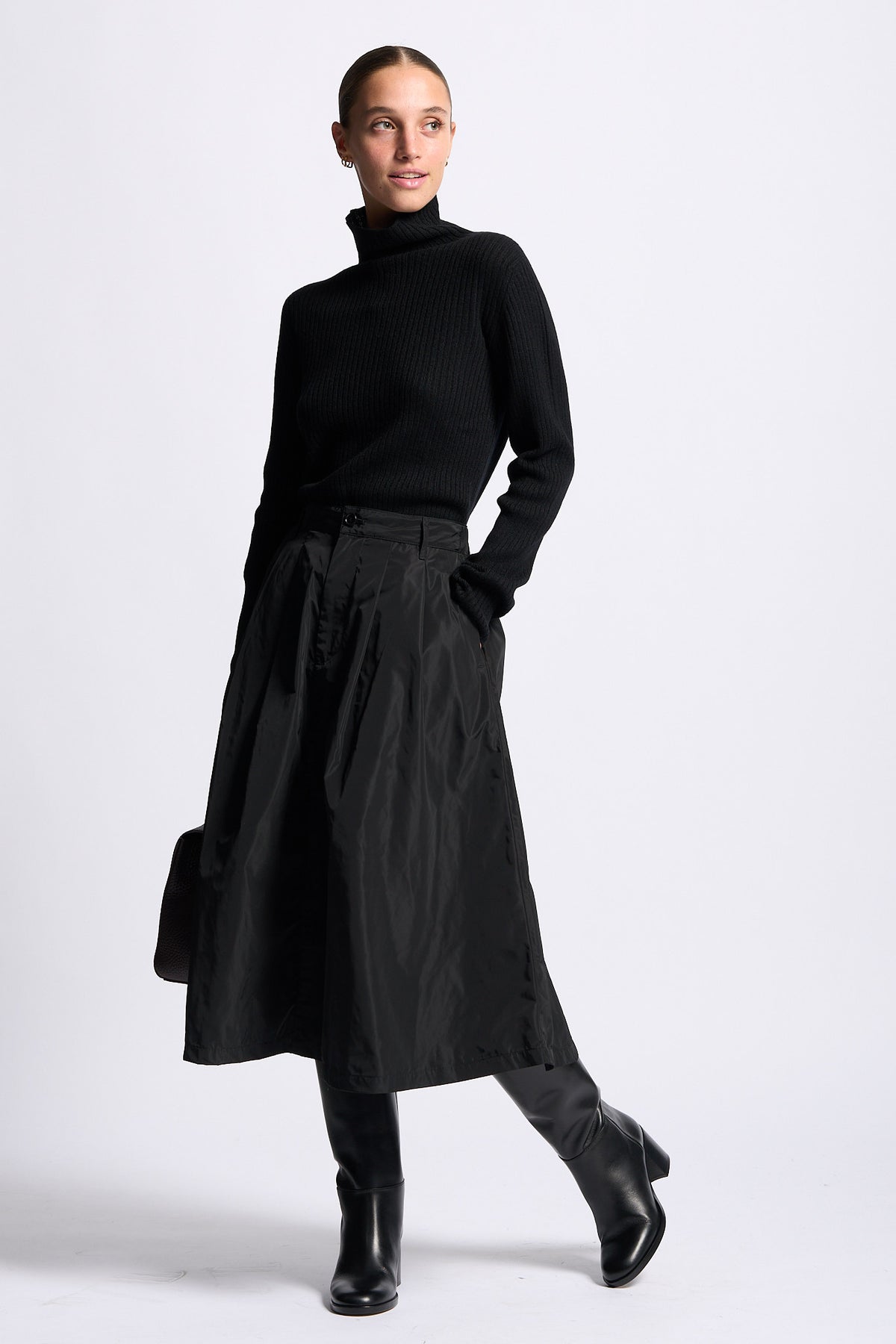 Aspesi Gonna Nylon ALBERTA Donna midi svasata nero-3