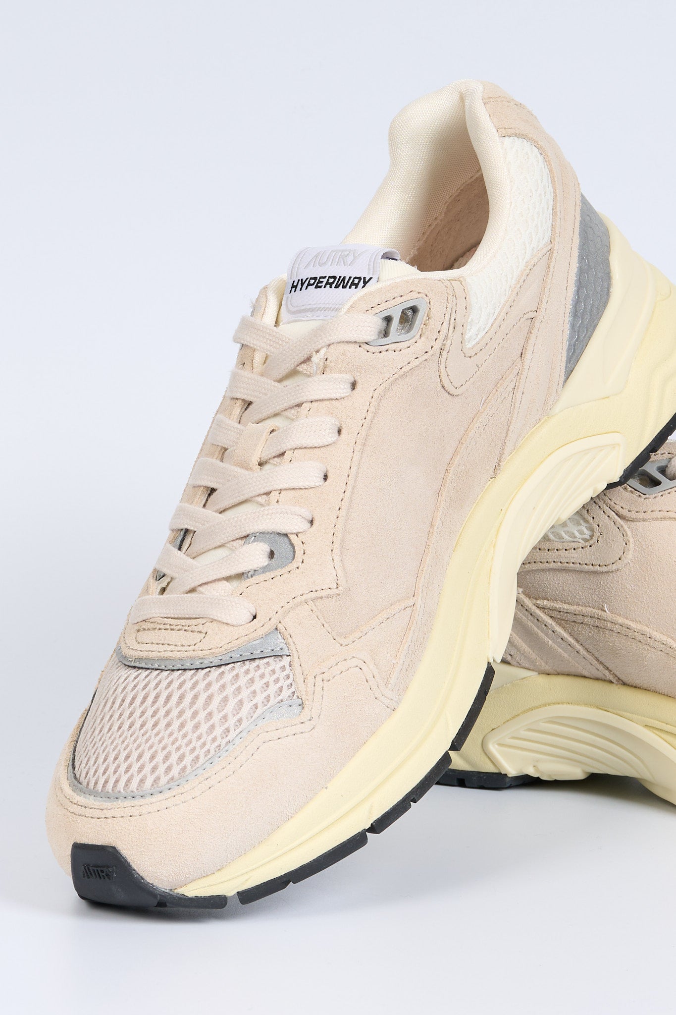 Autry Sneaker AYLM UM03 Hyperway Sabbia Uomo-6