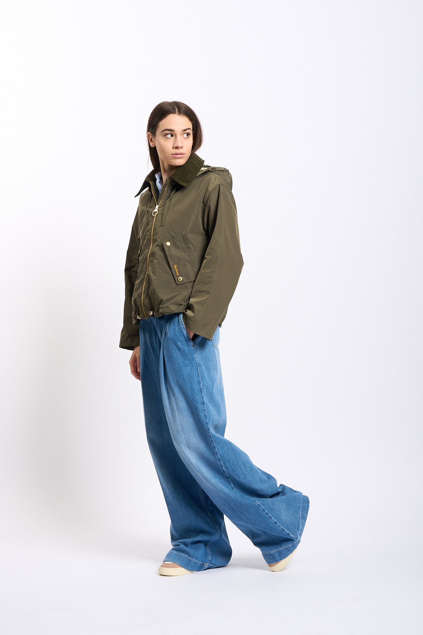 Barbour Giacca WEAVER in Nylon Verde Donna-3