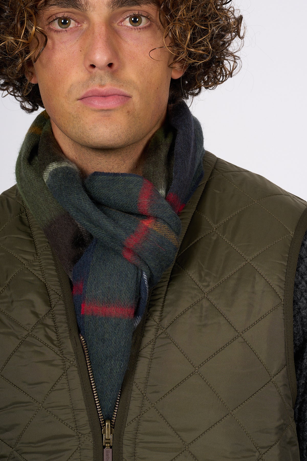 Barbour Gilet POLARQUILT Oliva Uomo trapuntato a rombi-4