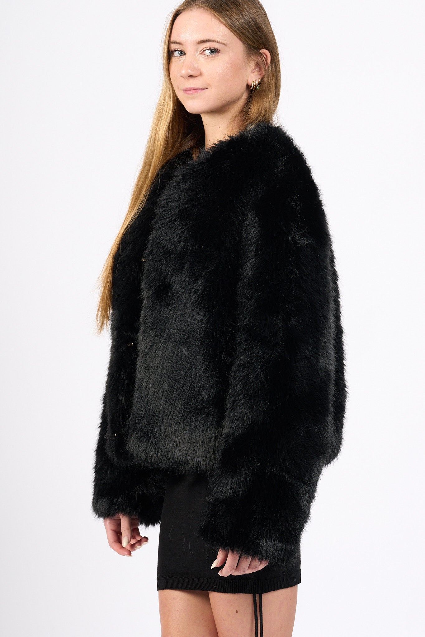 Blugirl Eco Pelliccia Corta Nera-5