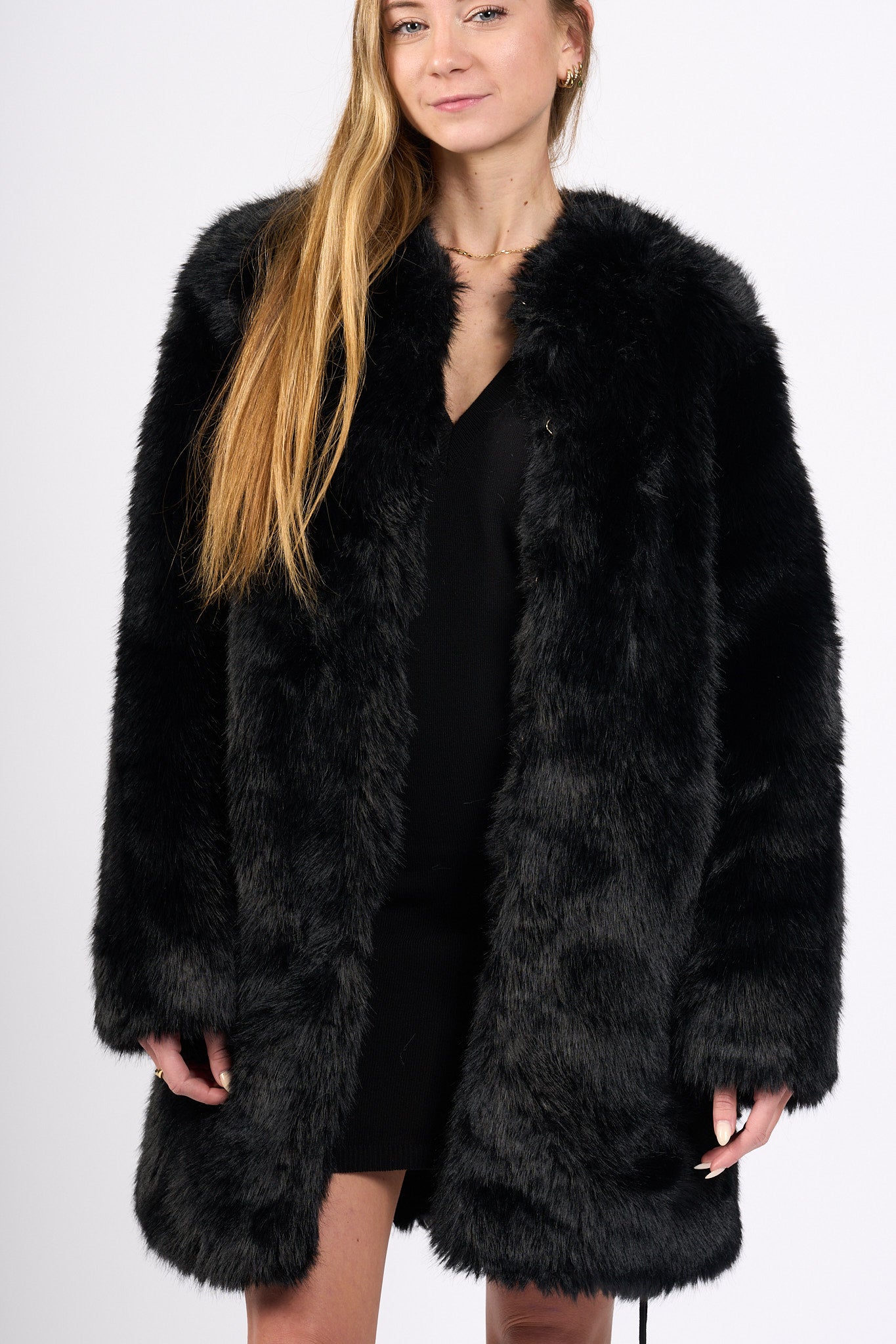 Blugirl Pelliccia Ecologica Nero Donna-6