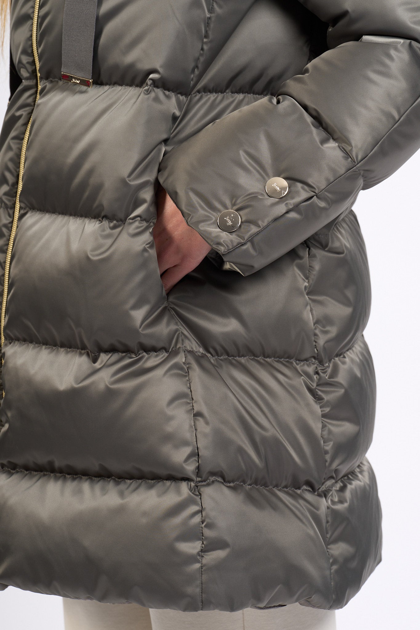 Herno A-shape In Raso Antracite Donna-9