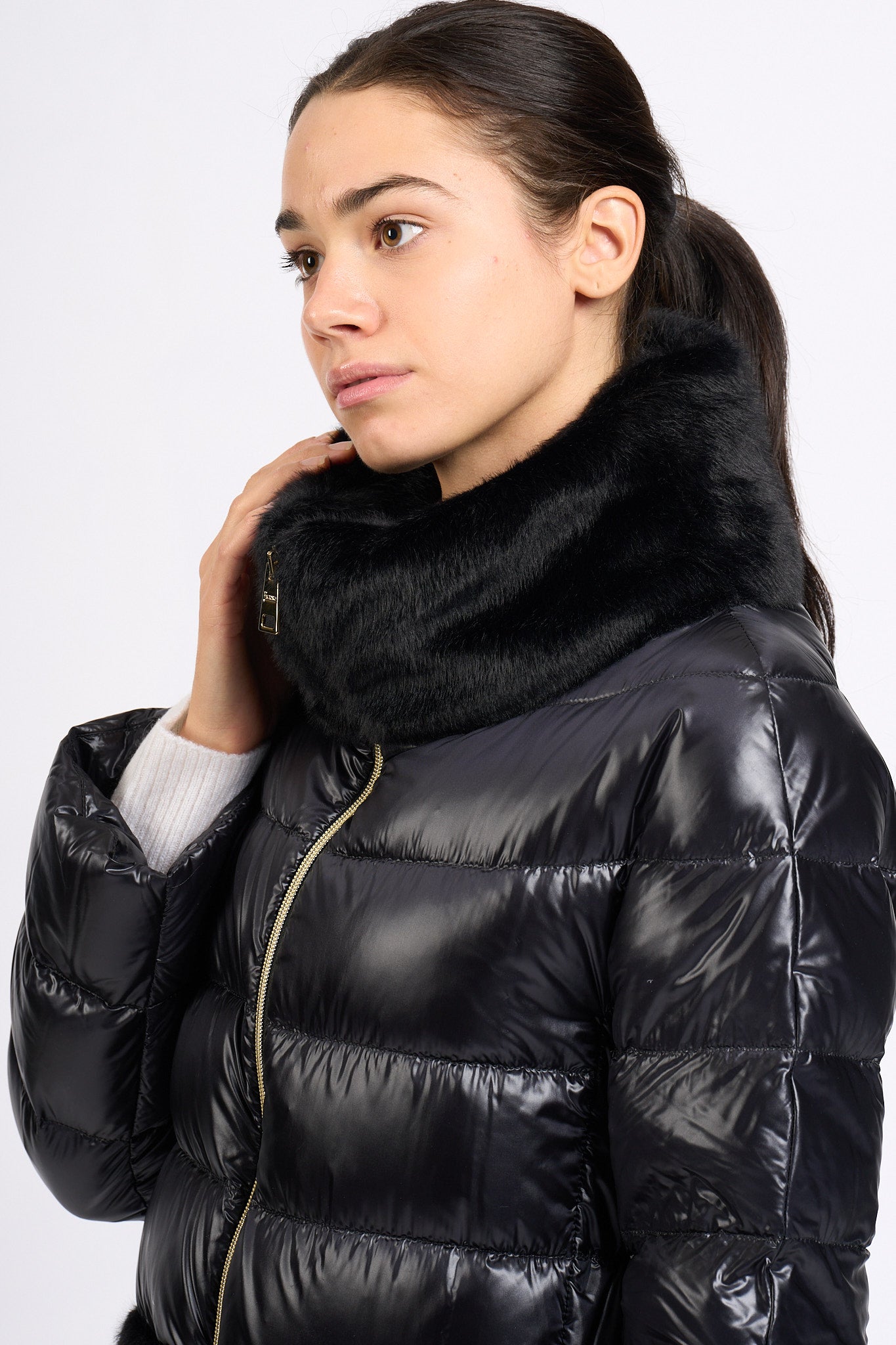 Herno Cappa Ultralight Faux Fur Nero Donna-6