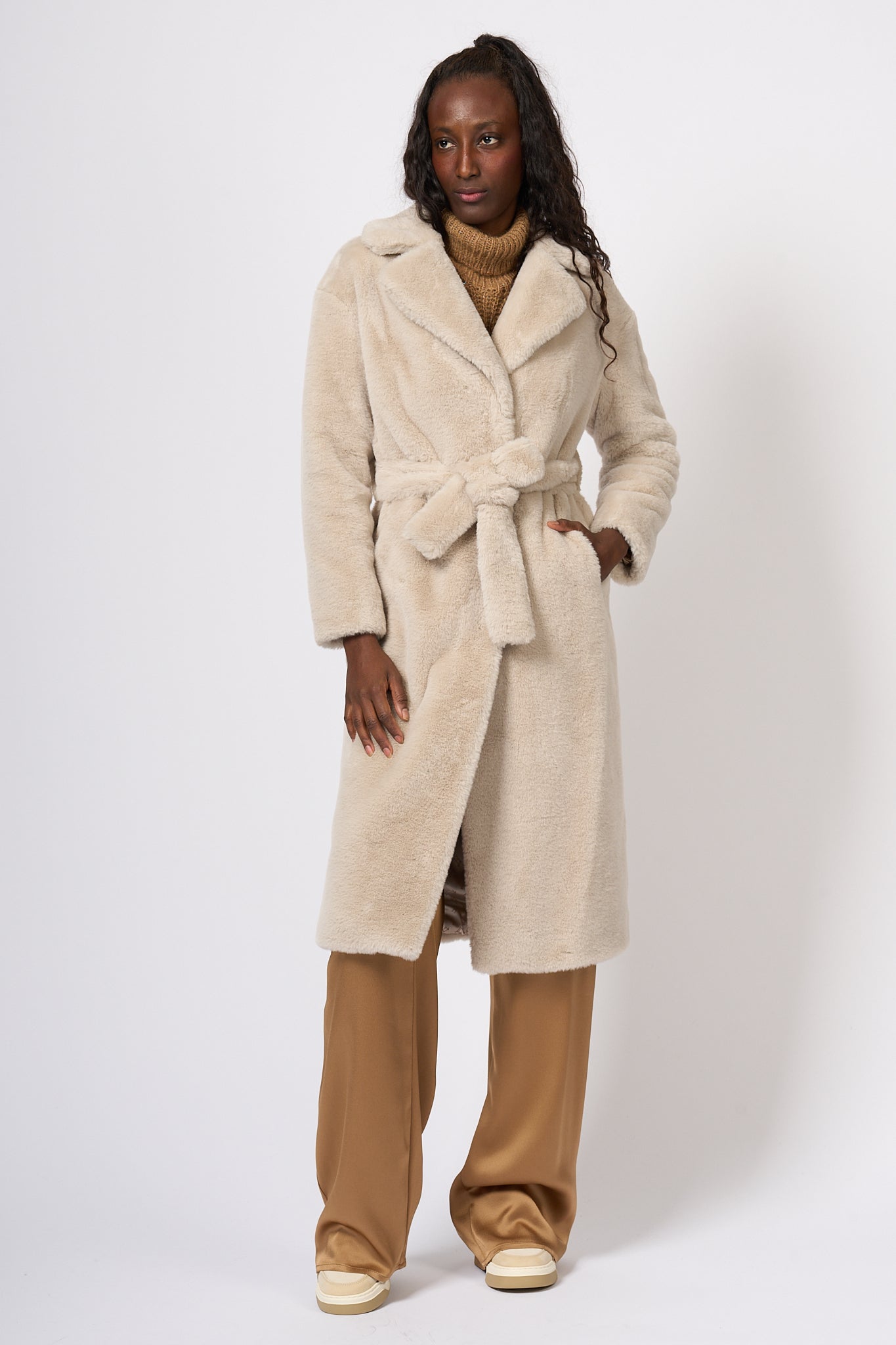 Herno Chantilly Eco-Fur Coat Women-4