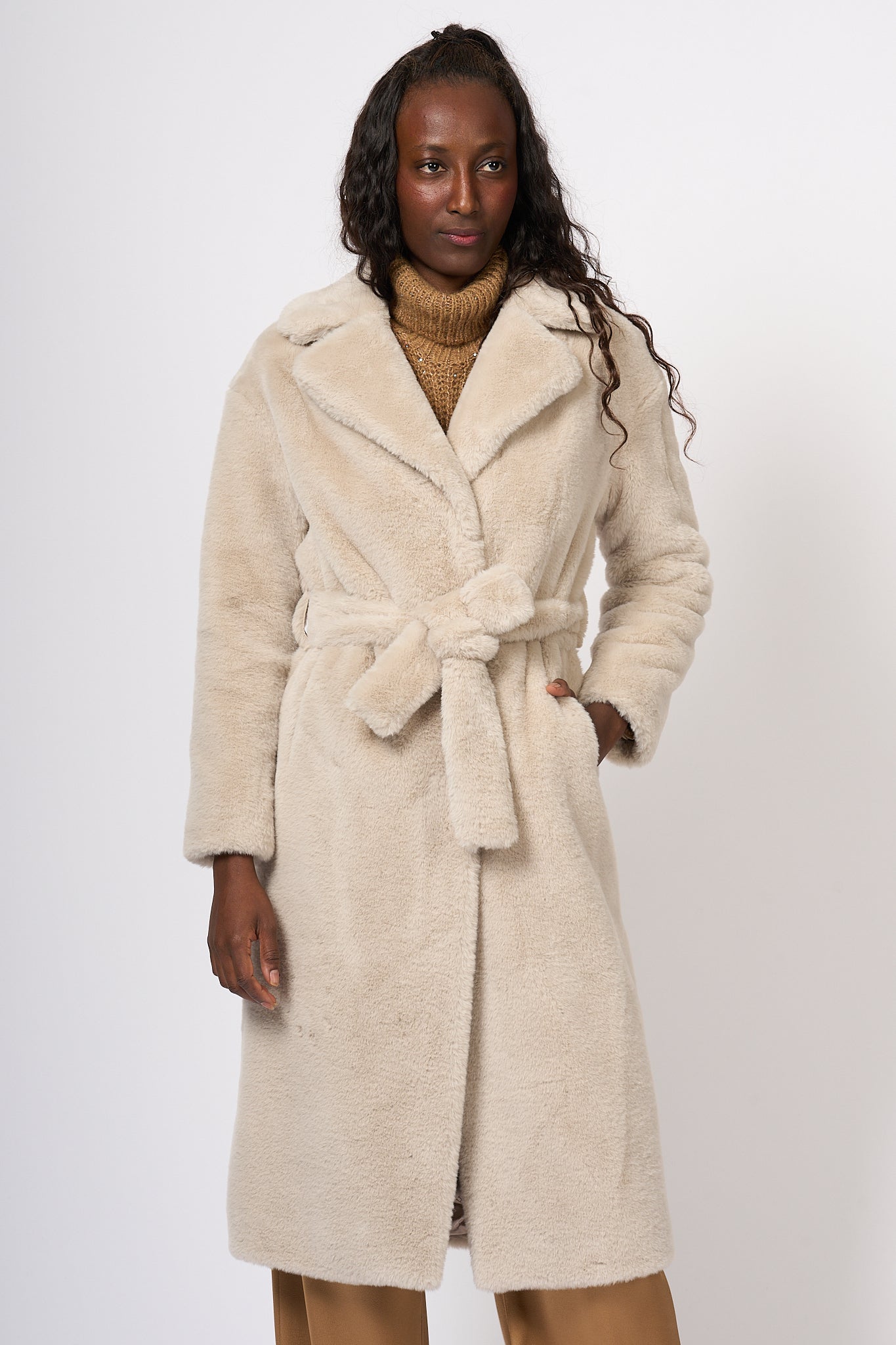 Herno Chantilly Eco-Fur Coat Women-7