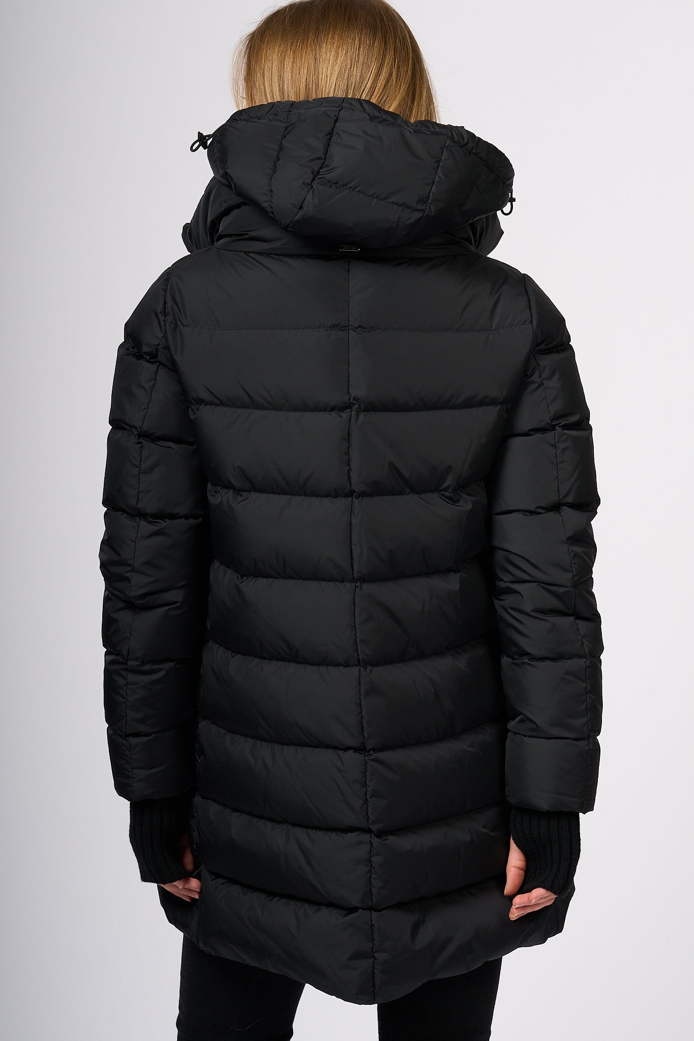 Herno Chamonix Down Jacket Black Women-5