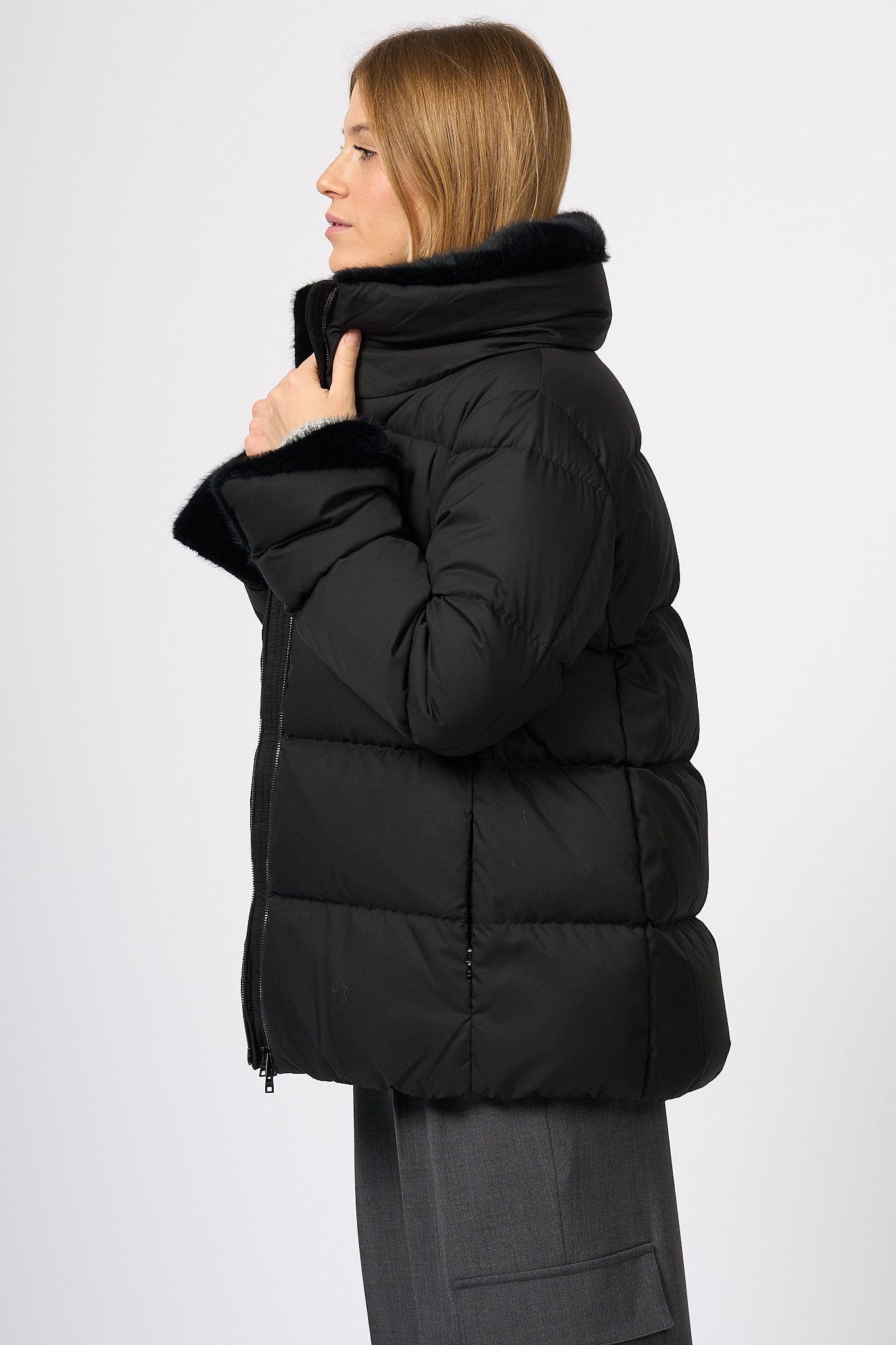 Herno Women's Black Opaque Down Jacket-3