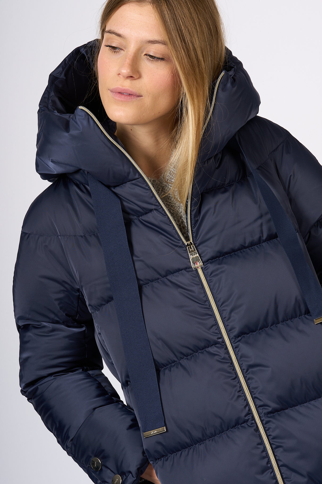 Herno Satin Down Jacket Blue Women-8