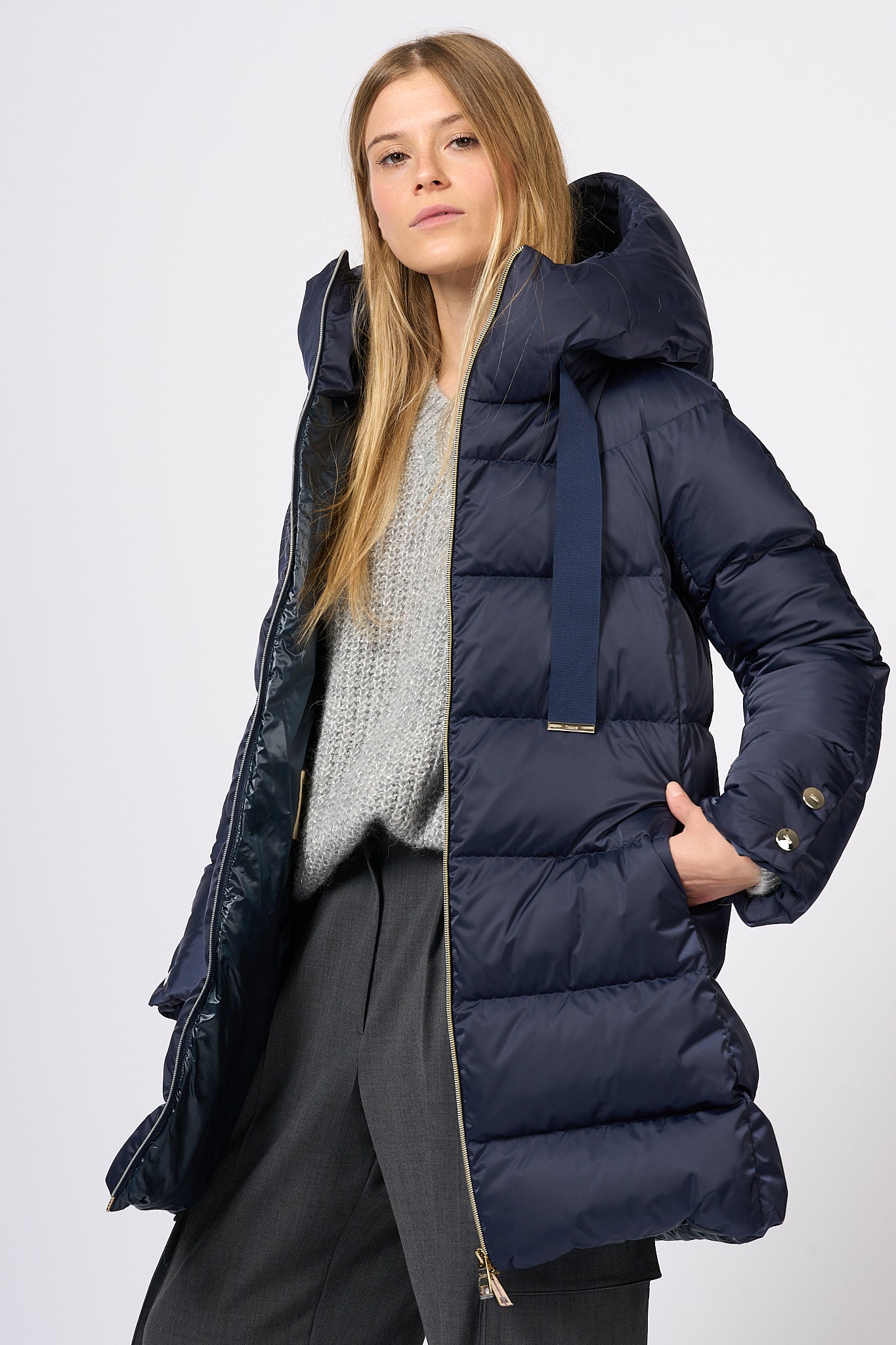 Herno Satin Down Jacket Blue Women-11