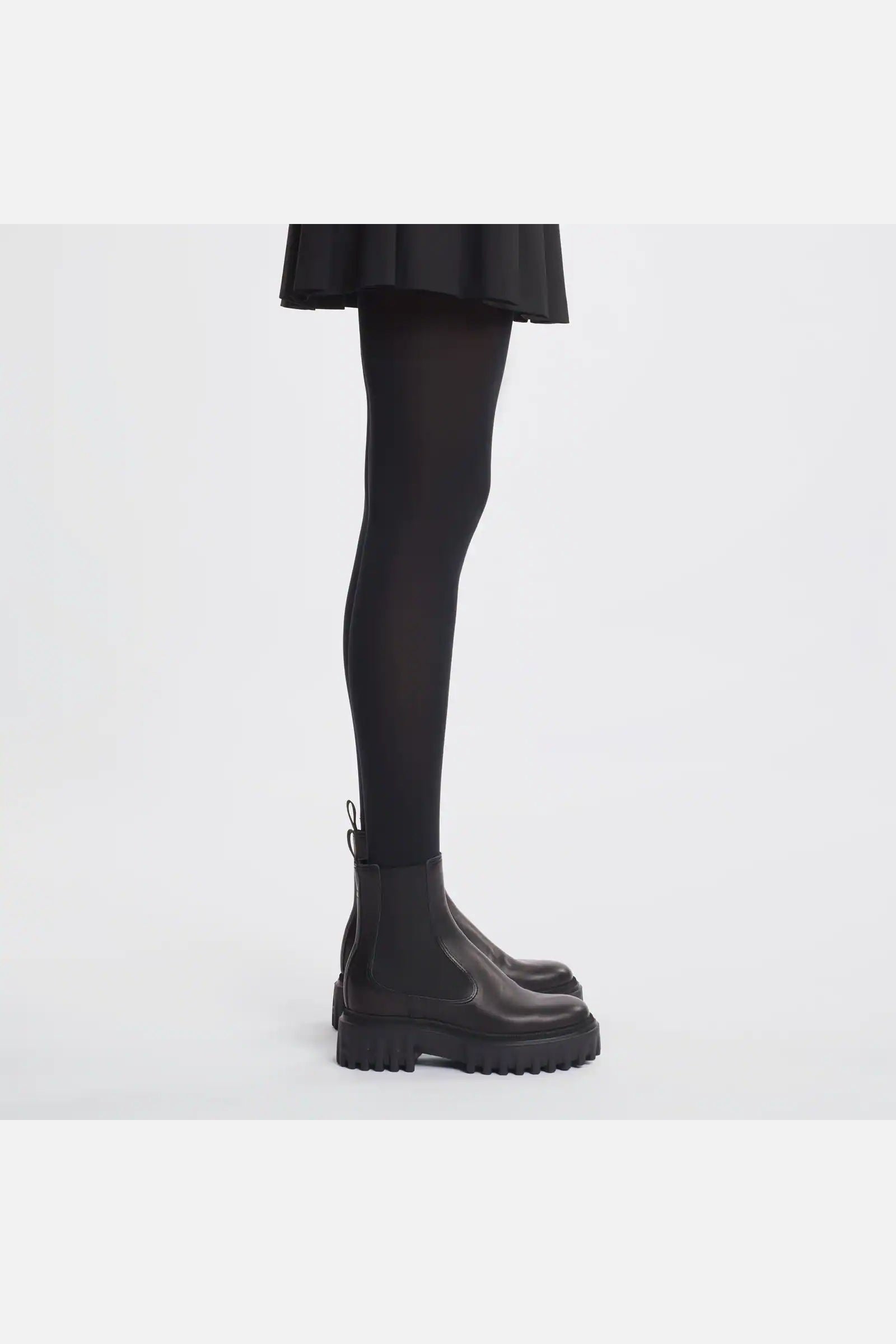 Hogan Chelsea Boot In Pelle Nero Donna-6