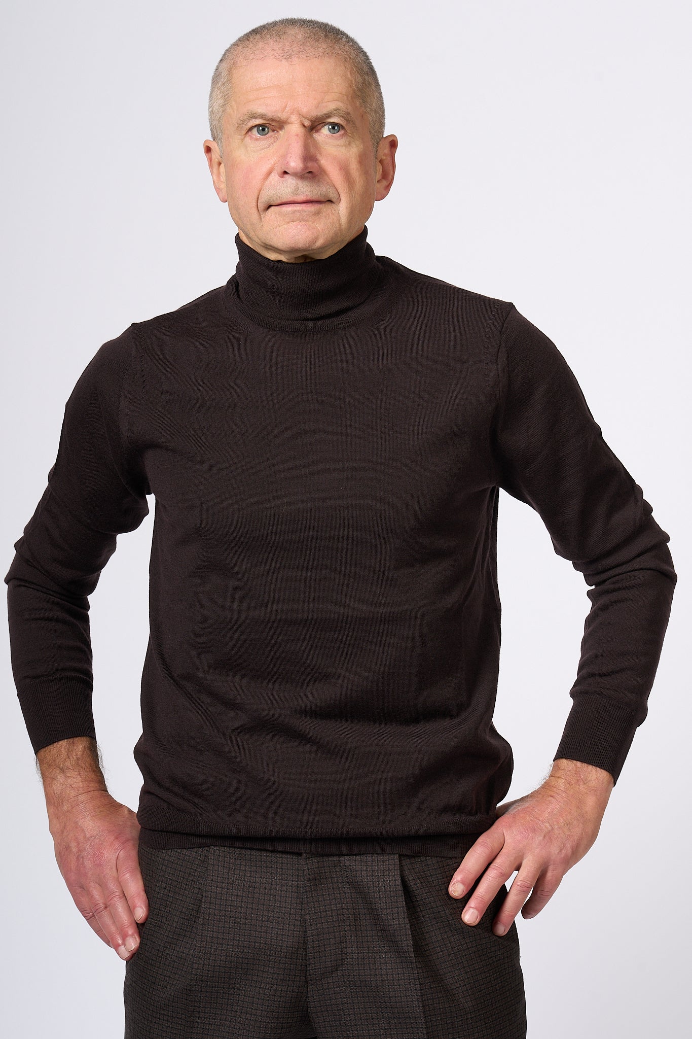 Hosio Extrafine Dark Brown Turtleneck Men-1