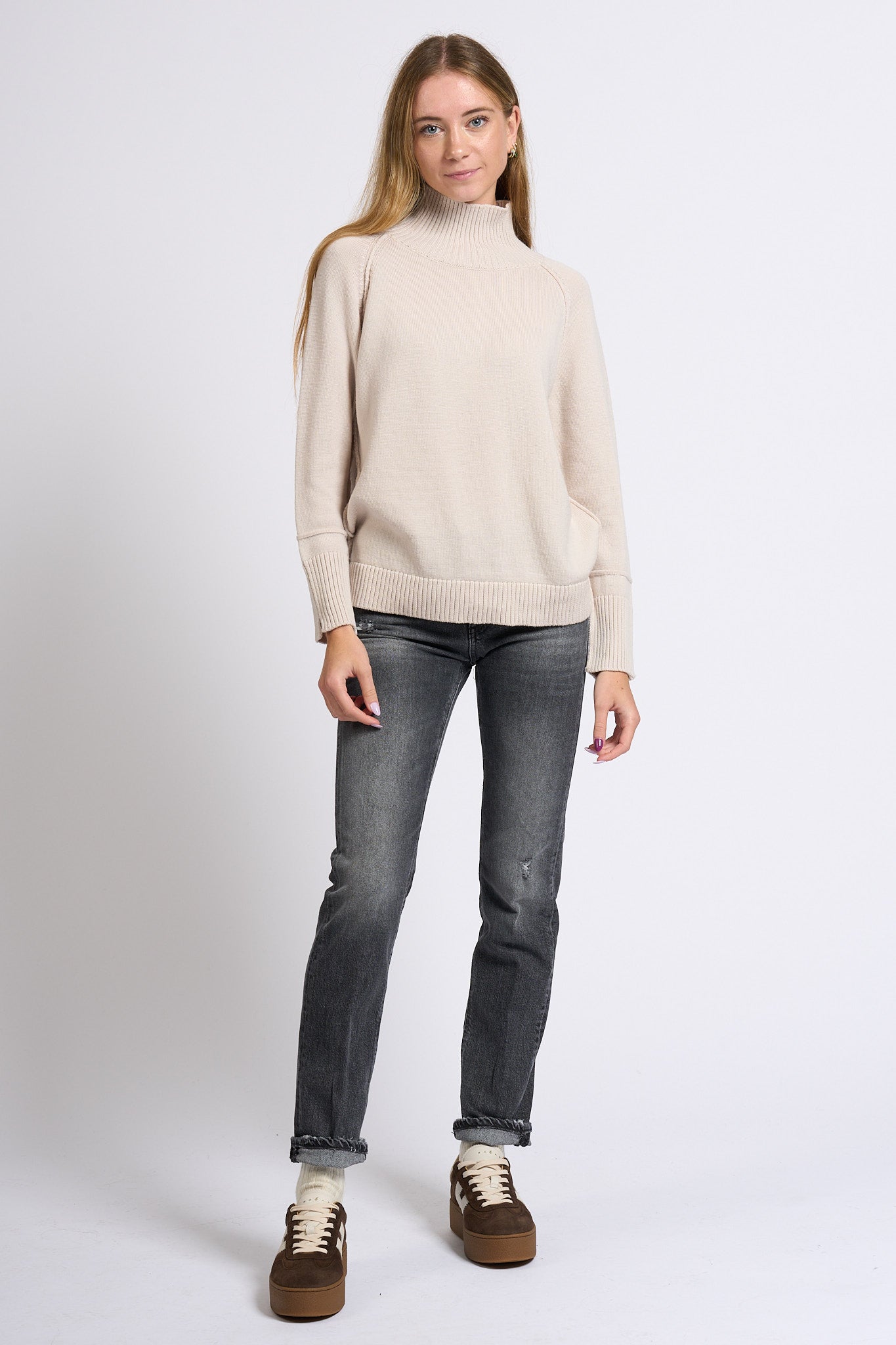 Intrecci Milano Dolcevita Raglan Sabbia Donna-3