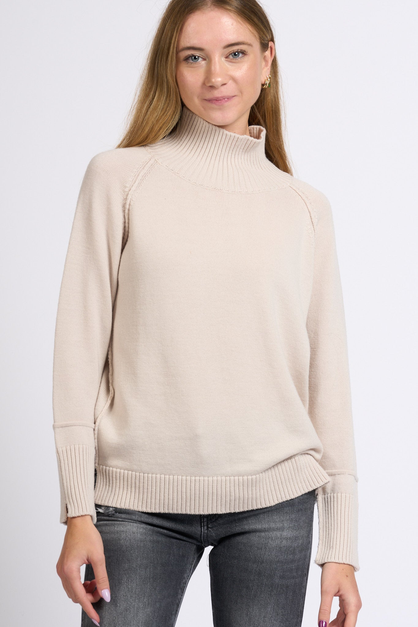Intrecci Milano Dolcevita Raglan Sabbia Donna-1