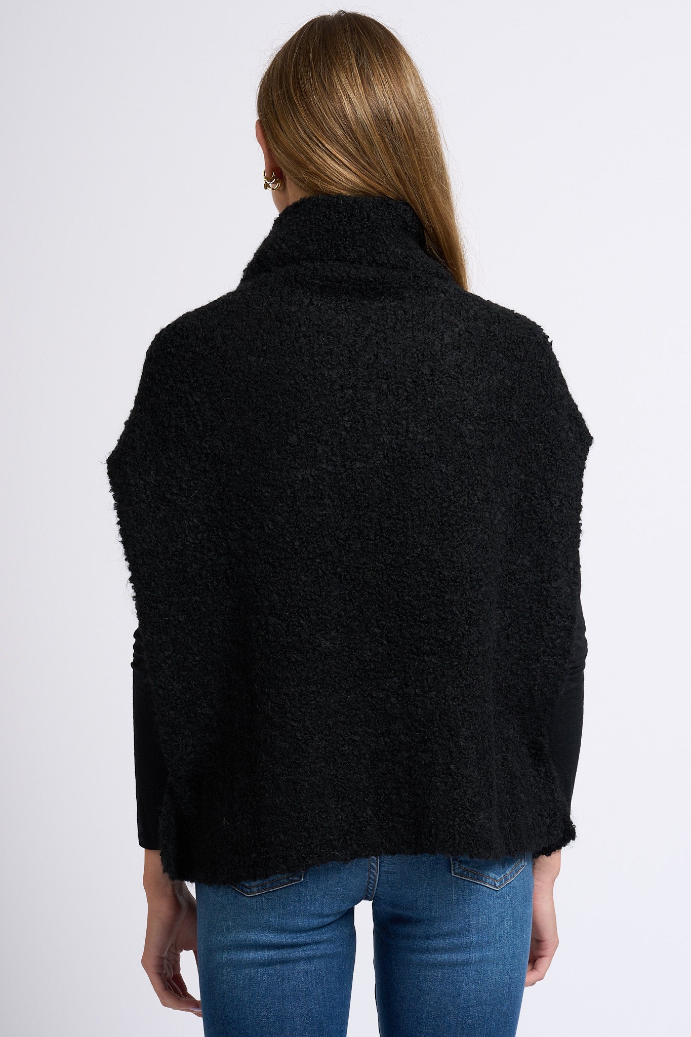 Intrecci Milano Poncho Teddy Nero Donna-4