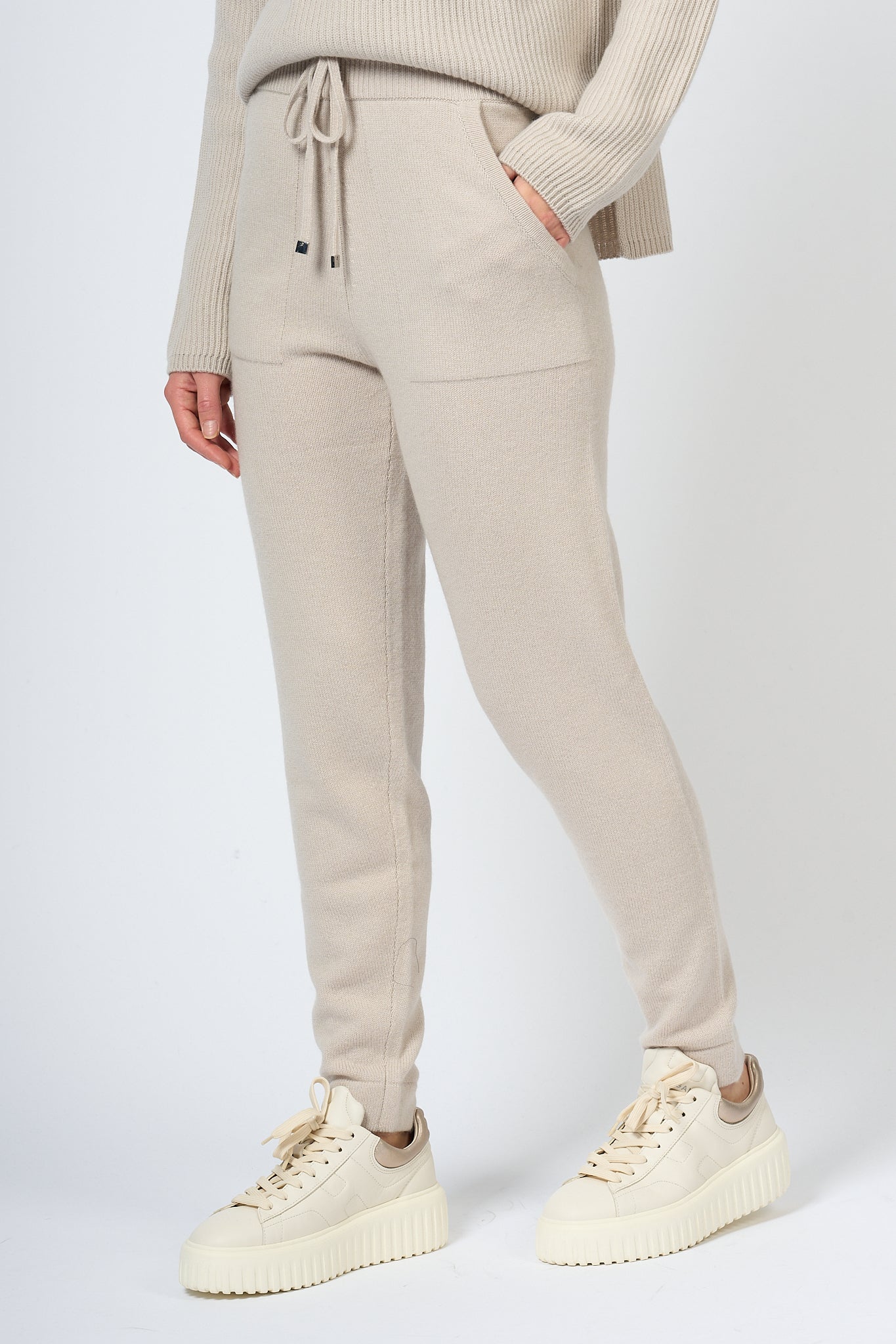 Max Mara Women's Ecrù Opera Jogging Trousers-4