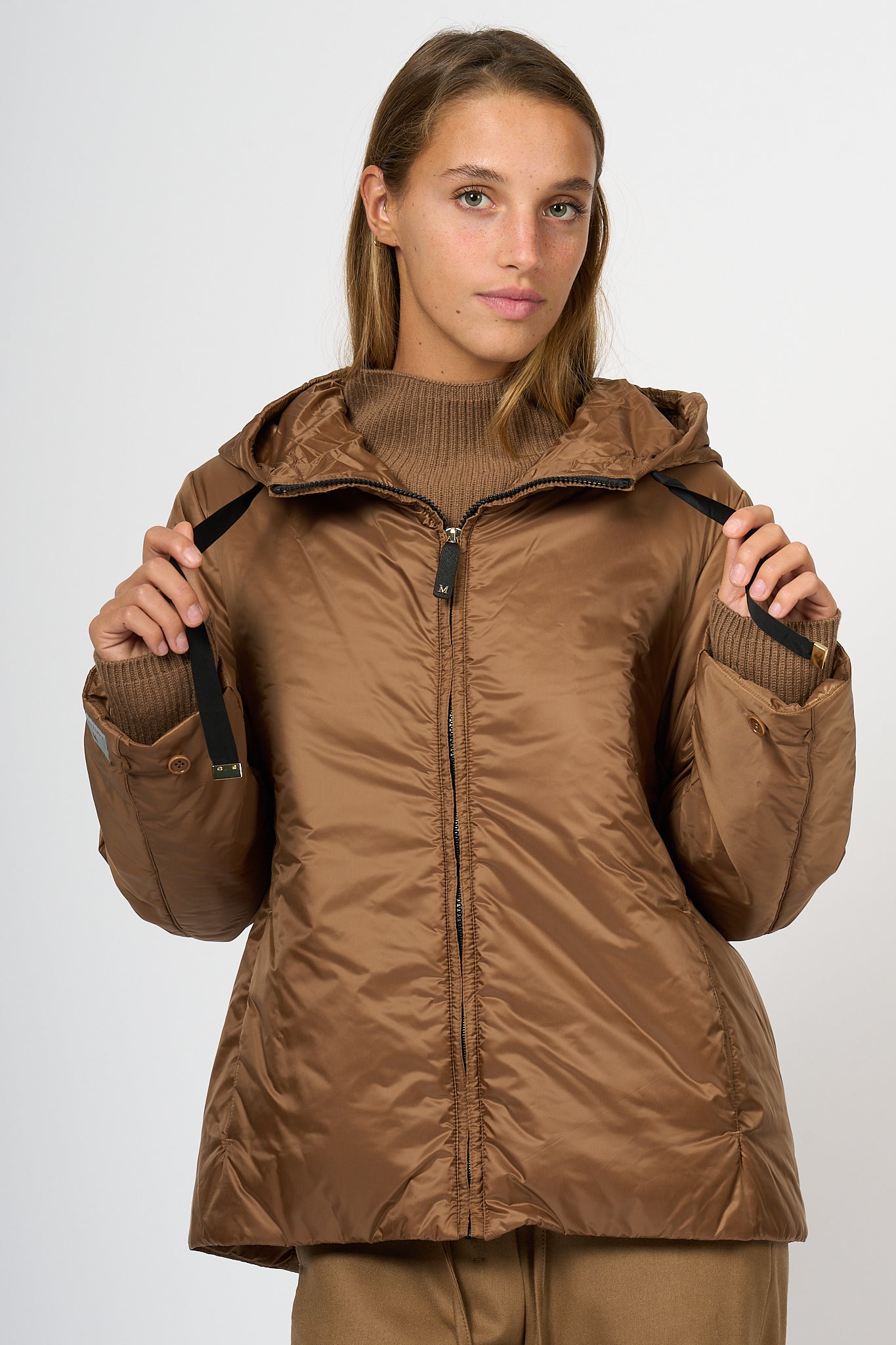 Max Mara Greenh Down Jacket Short Camel Women-1