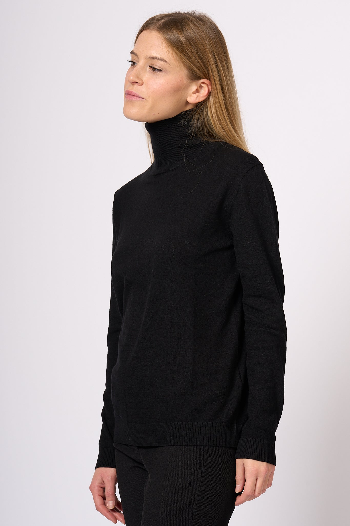 Max Mara Weekend Kiku Turtleneck Black Women-4