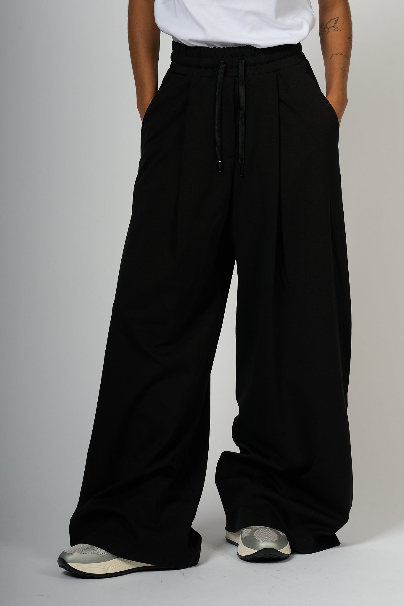 Max Mara Weekend Romagna Jersey Wide Leg Pants Black Women-4