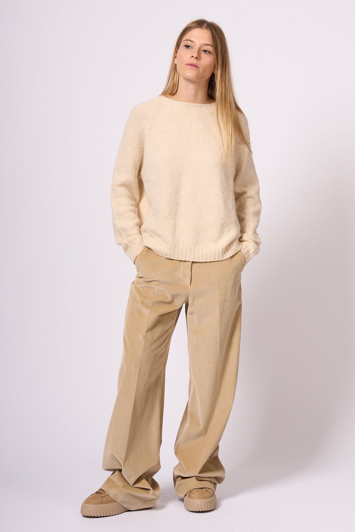 Max Mara Weekend Pantalone Tania in Velluto Cacha Donna Motta Fashion Place