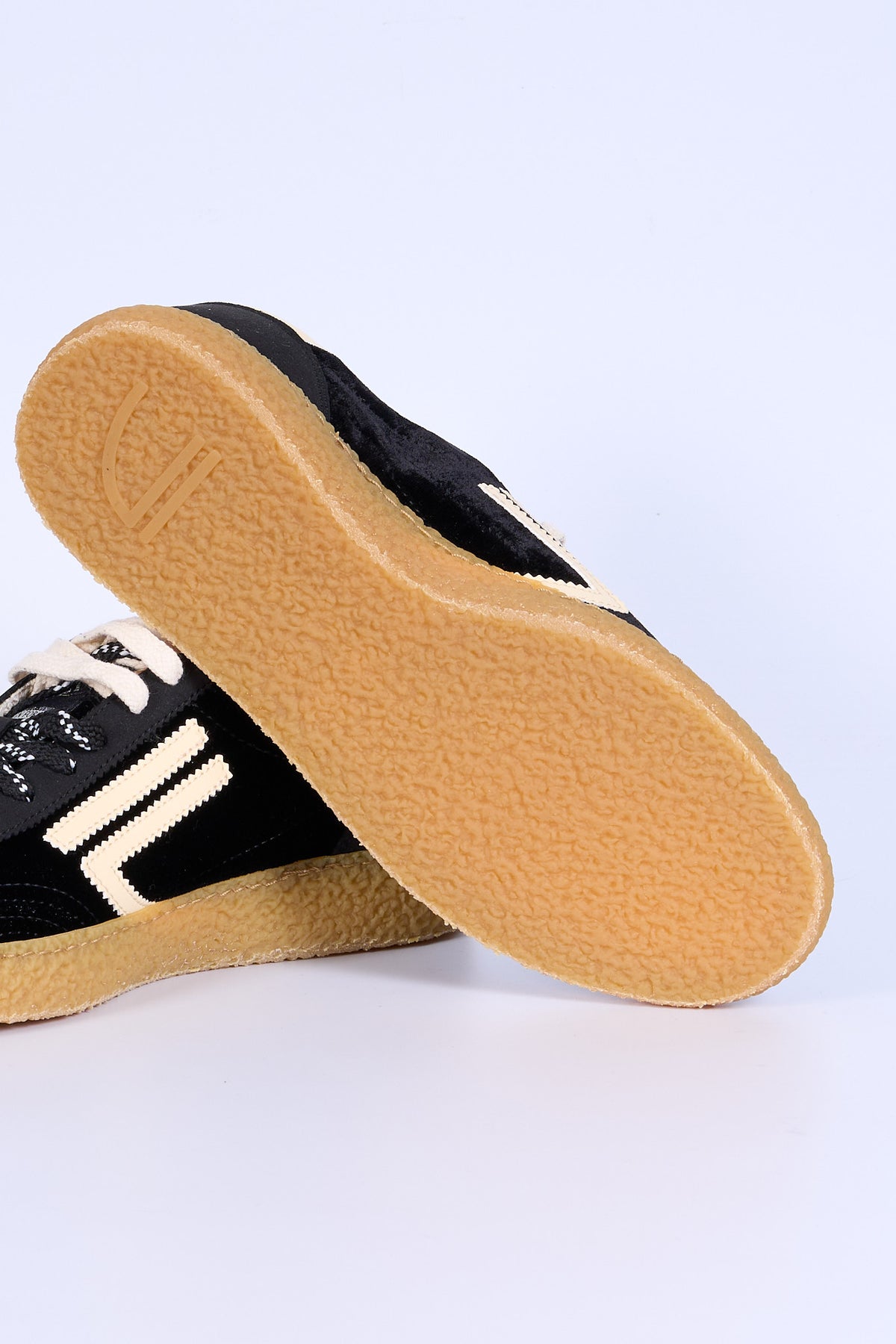 Puraai Sneaker 6.01 Xs Velluto Nero Donna-6