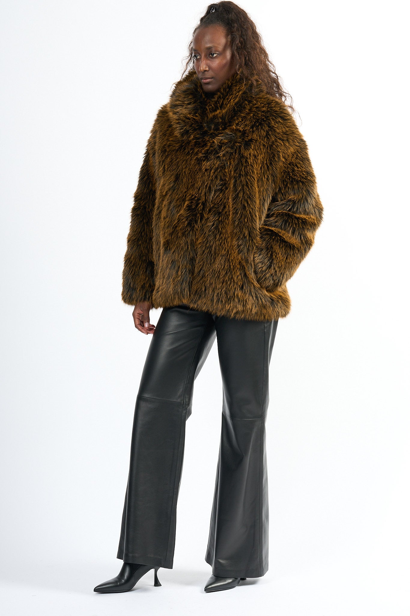 Semicouture Pelliccia Carol Ecologica Marrone Donna-10