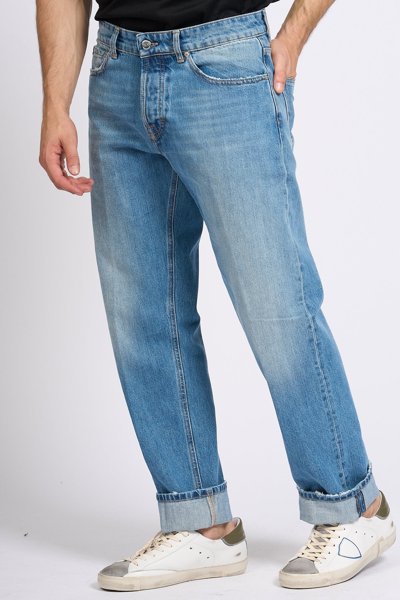 The Nim Men's Light Denim Jeans-3