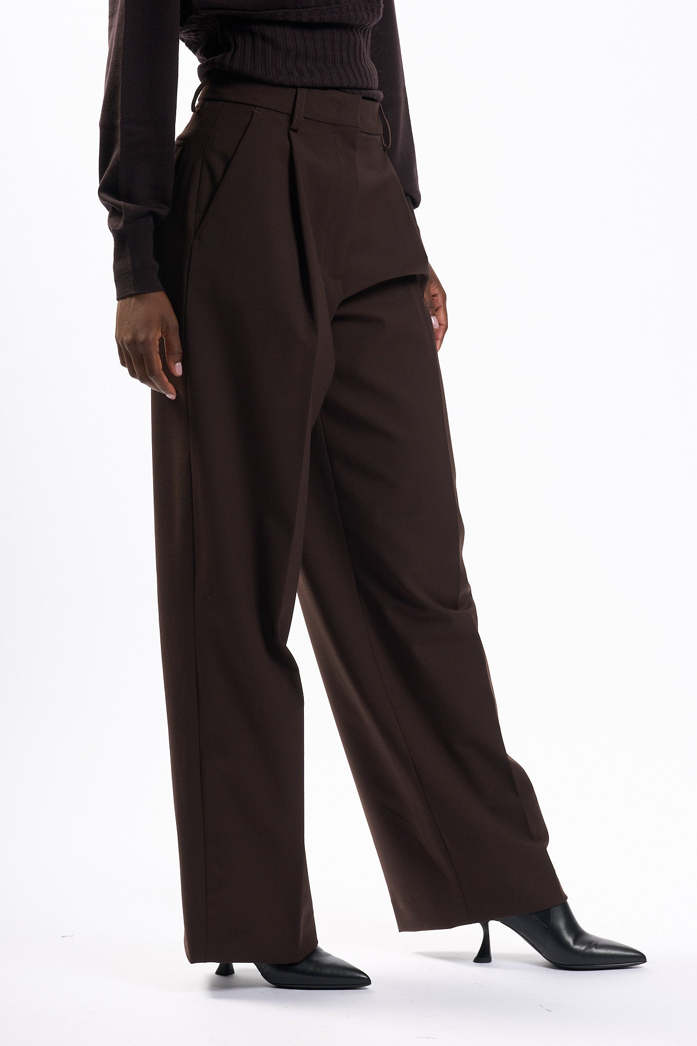 The latest Pantalone Axel Marrone Donna-5