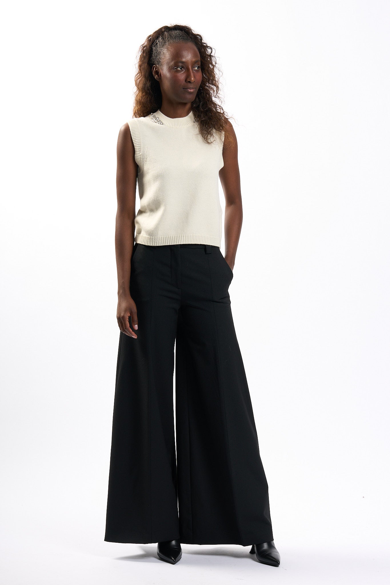 The latest Pantalone alma Nero Donna-9