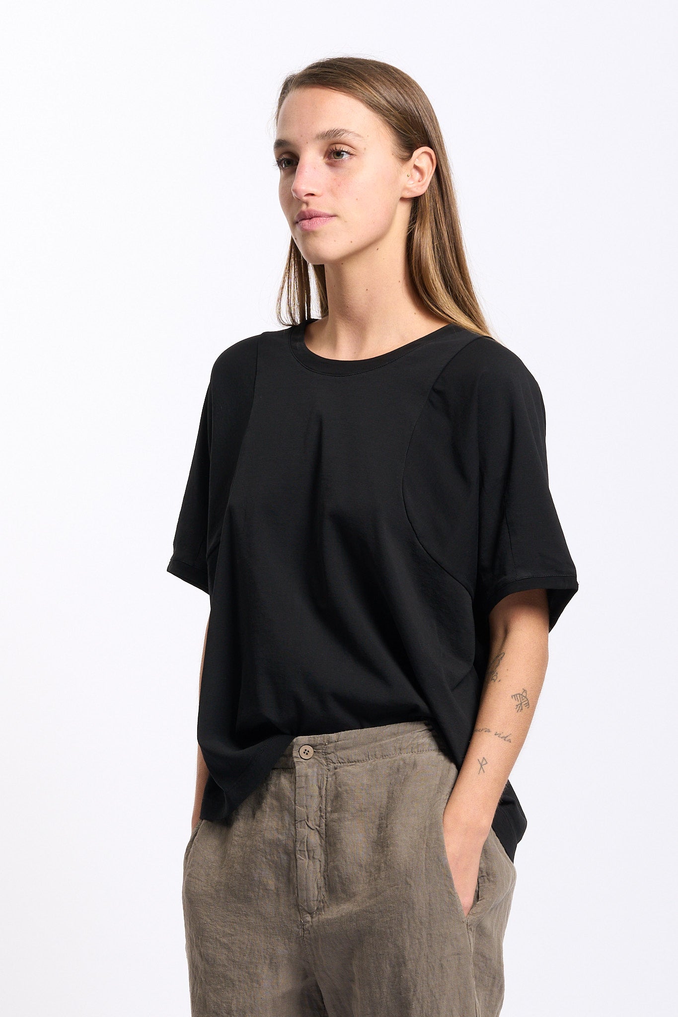 Transit T-Shirt Oversize Nero Donna-4