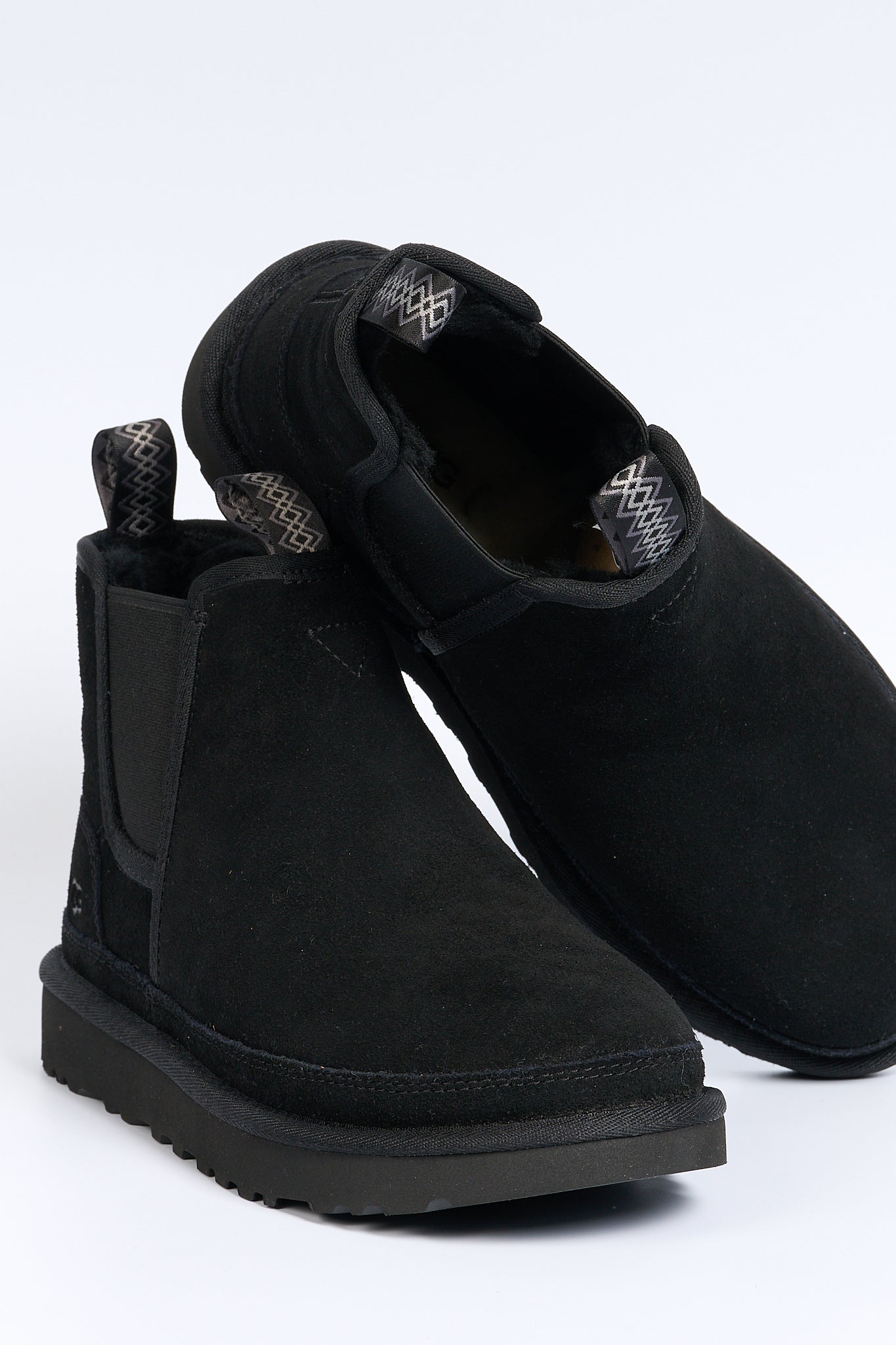 Ugg Stivale Neumel Chelsea Nero Uomo-2