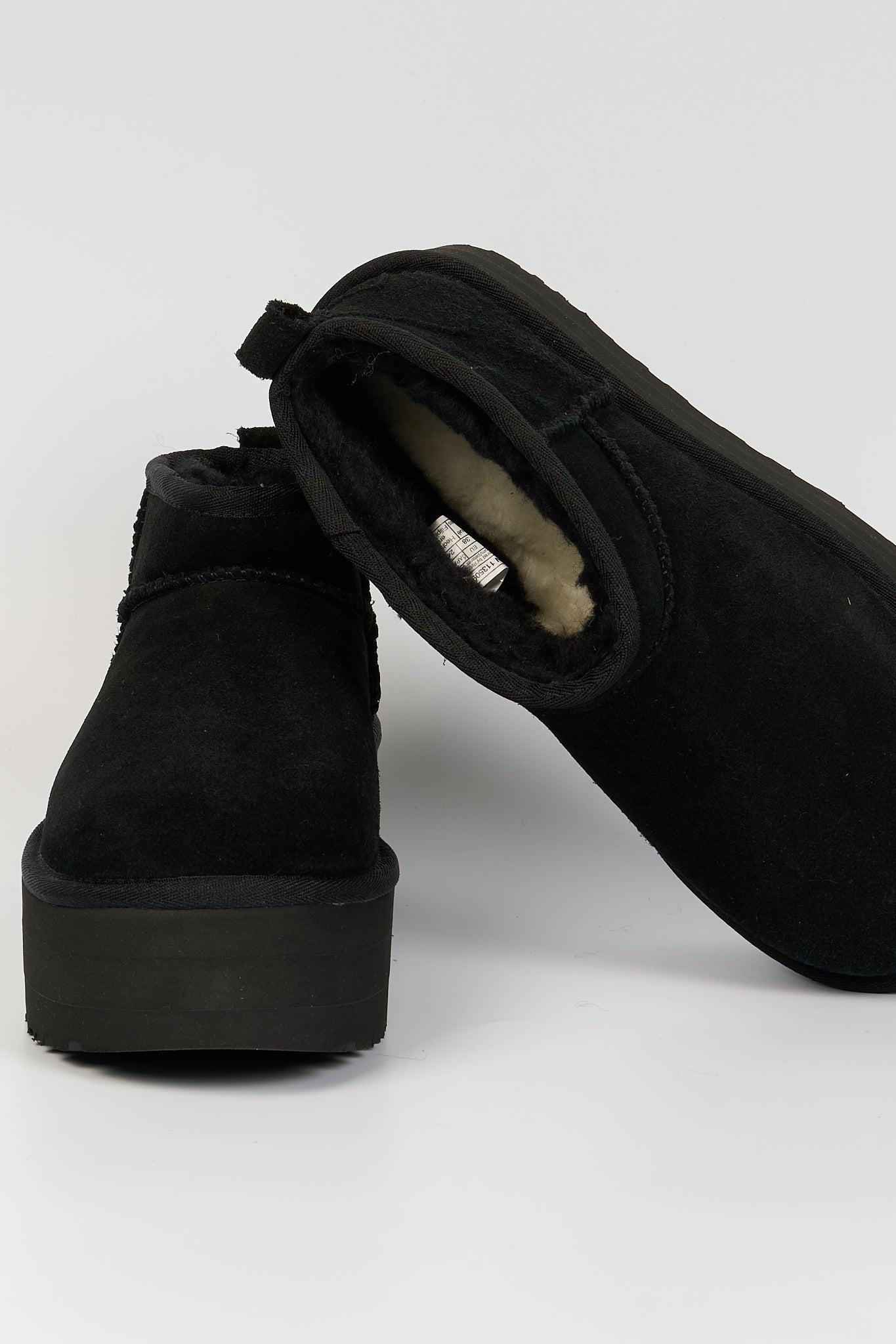 Ugg Ultra Mini Platform Boot Black Women-4