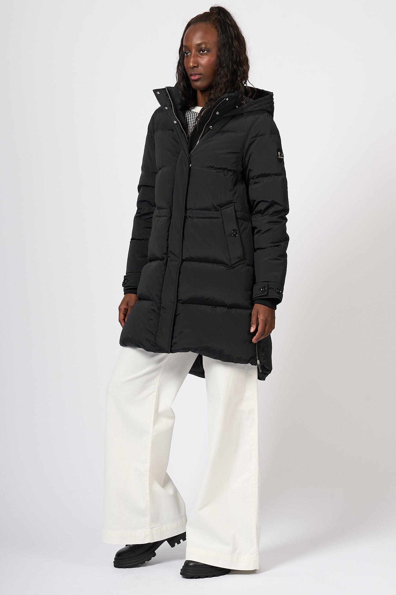 Woolrich Alsea Puffer Parka Black Women-2