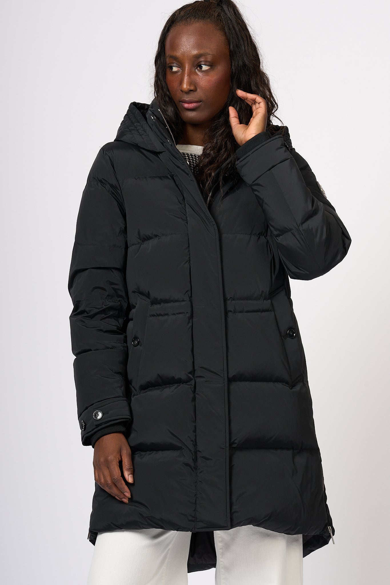 Woolrich Alsea Puffer Parka Black Women-3