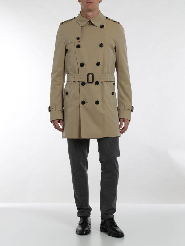 Come indossare il trench Burberry