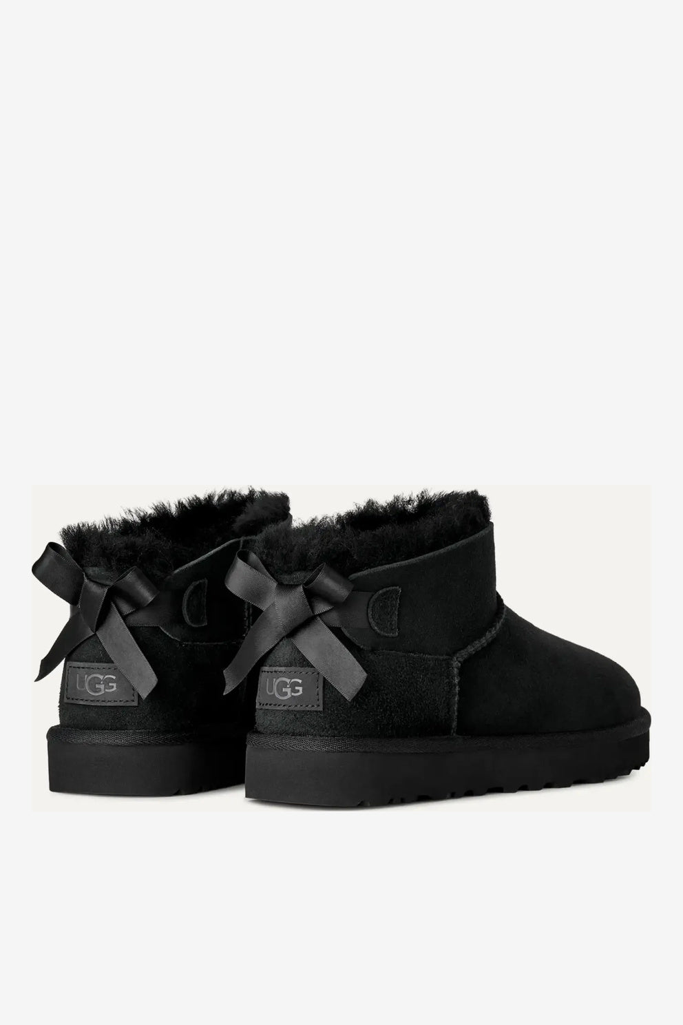 UGG Ultra Mini Bailey Bow stivale basso nero con fiocco donna-2